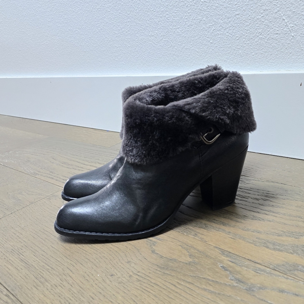 Stuart Weitzman Shearling & Leather Fur Lined Ankle Boot in Black